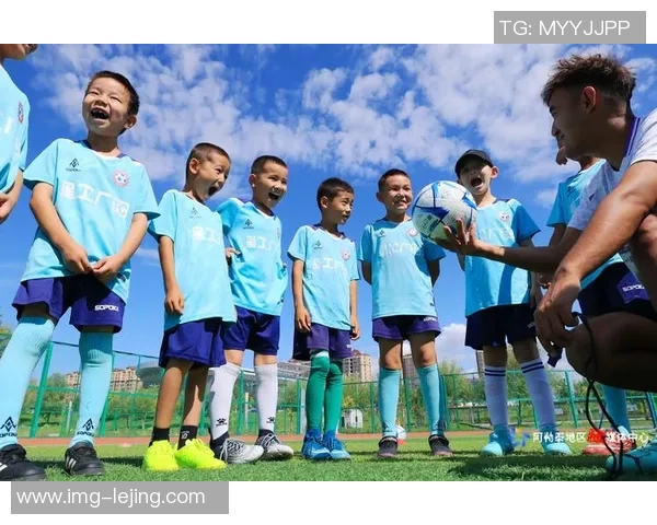 足球小将之小学梦想启航少年们的足球之路与成长故事